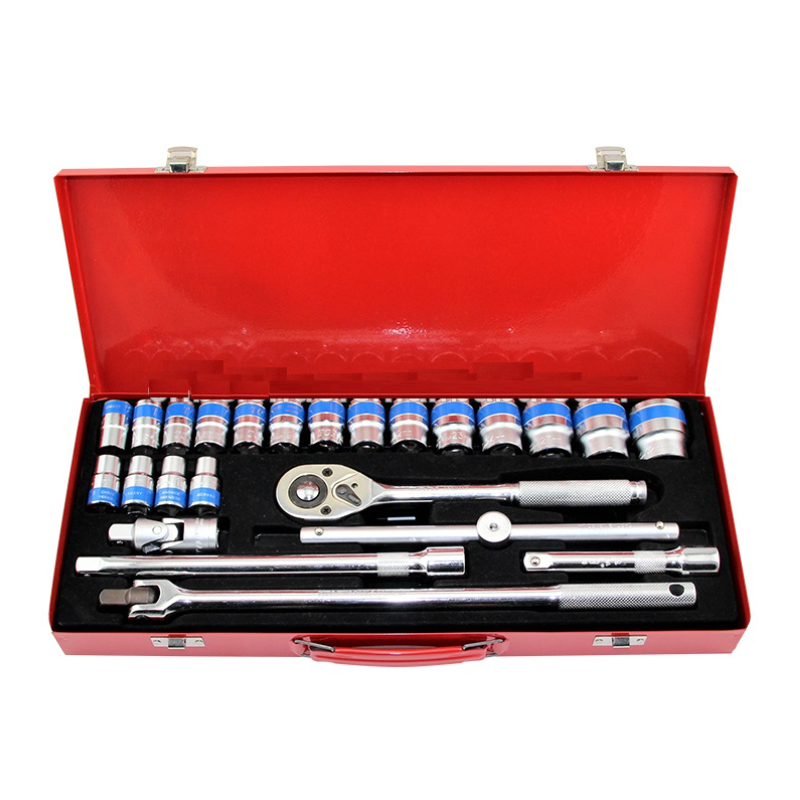 Комплект гидория 24 части в метална кутия 8473