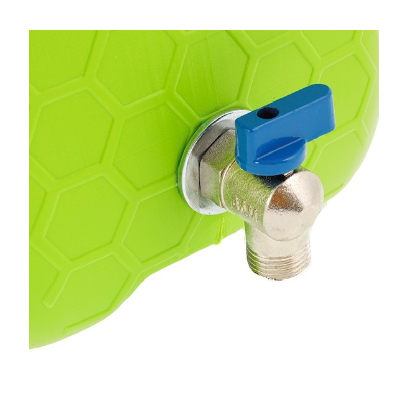 Туба за гориво с кранче,зелена 10л. Carmotion Poland 63800