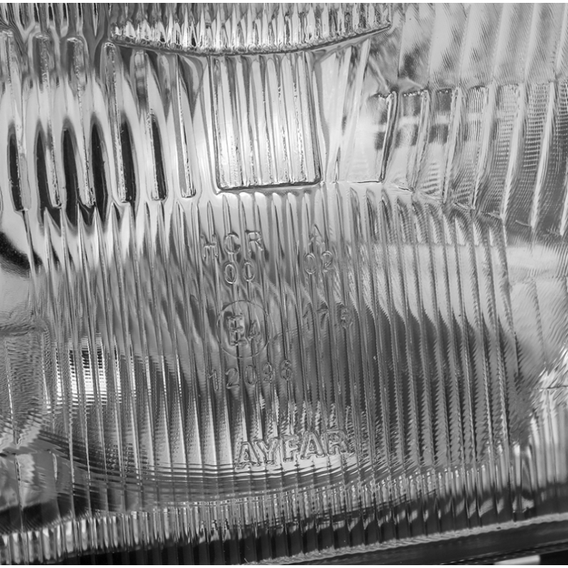 Фар,ляв за DAF XF 95 1997-2002