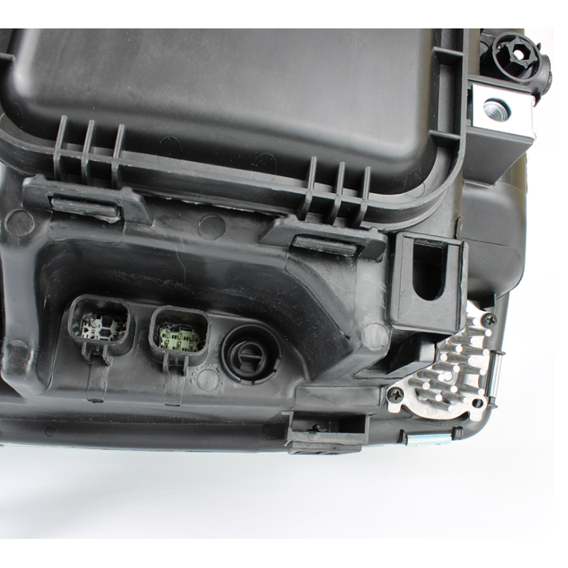 Фар,ляв,с мотор и DRL за MAN TGX 2009-2021