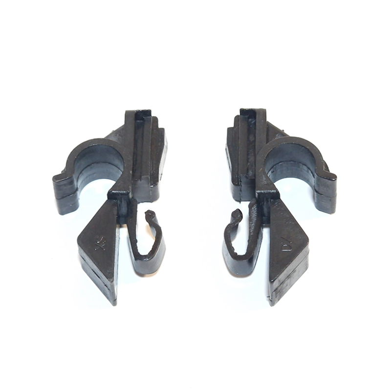 Щипки за кора на багажник Fiat Punto Grande Stilo 71719952 71719953