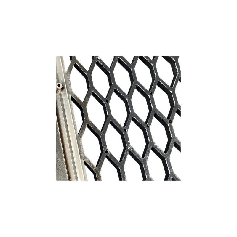 Решетка с поставка за емблема за Audi A3 (2005-2008) - RS-Look с Хромрамка