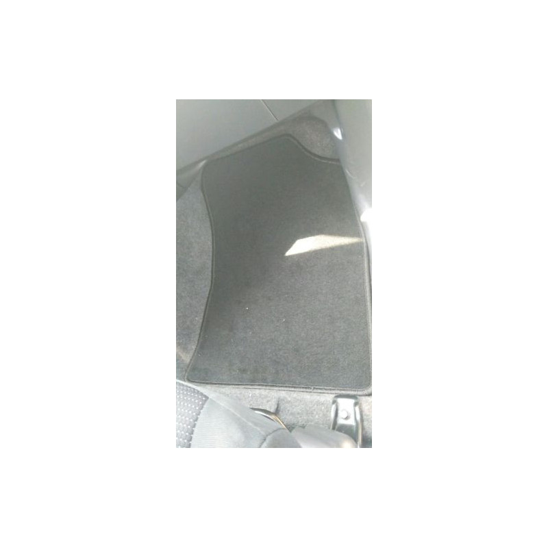 Мокетни стелки за DAIHATSU Terios II (2006-2017)